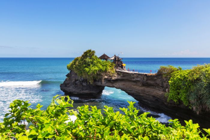 tanah lot bali