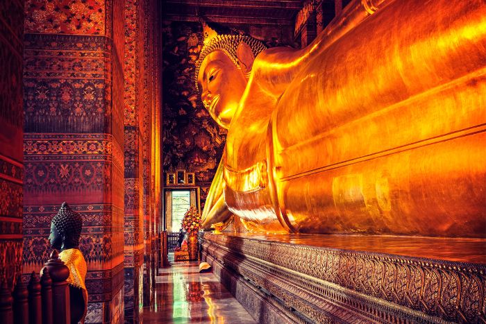 bangkok buddha sdraiato