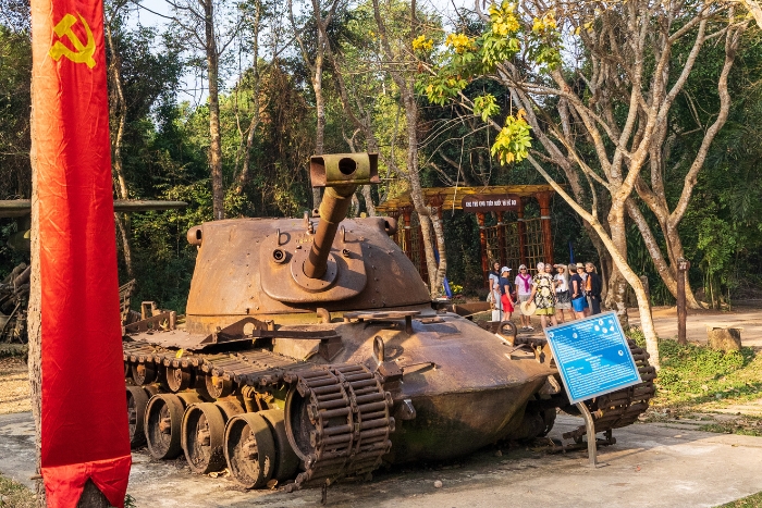 CU CHI TUNNEL VIETNAM